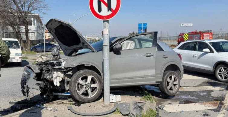 Bakırköy'de Trafik Kazası: 4 Yaralı