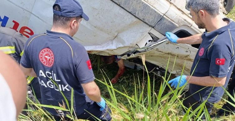 Baklan'da kargo sürücüsü trafik kazasında hayatını kaybetti