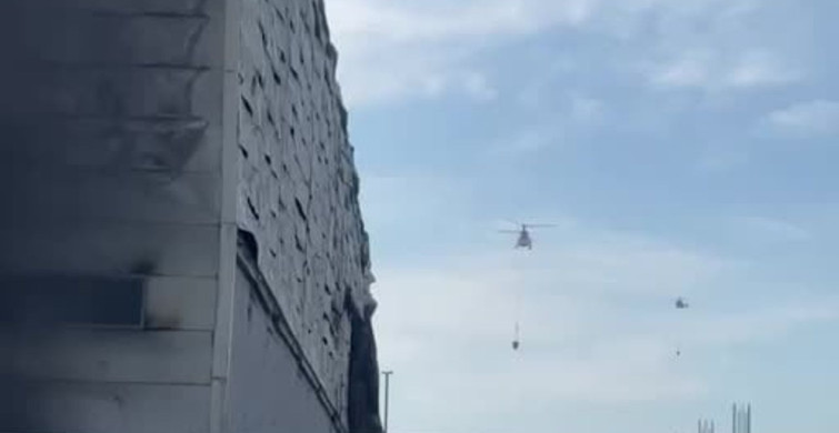 Bakü'de Büyük Depo Yangınına Müdahale