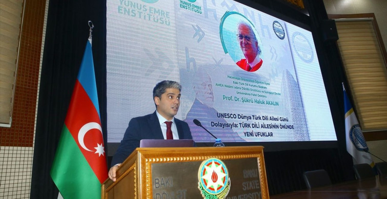 Bakü'de Dünya Türk Dili Ailesi Günü Konferansı Yapıldı