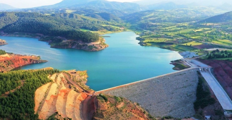 Balık avlamak için girdiği baraj gölünde kayboldu