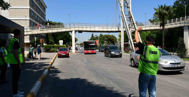 Balıkesir Büyükşehir Belediyesi, toplu taşıma denetimlerini sürdürüyor