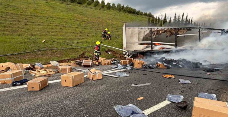Balıkesir Otoyolunda Korkutan Tır Yangını: 2 Yaralı