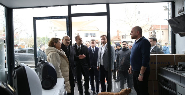 Balıkesir Valisi Ustaoğlu Sındırgı'da İncelemelerde Bulundu