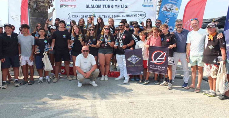 Balıkesir'de 4 günlük sörf heyecanı sona erdi