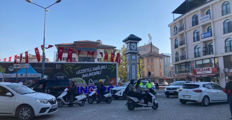 Balıkesir'de 4,9 Büyüklüğünde Deprem Meydana Geldi