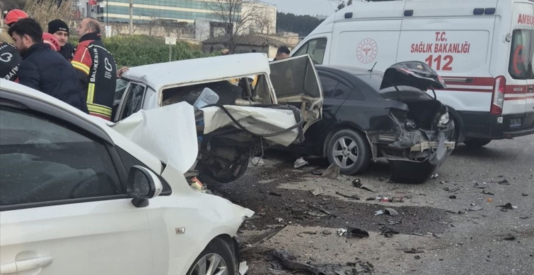 Balıkesir'de Feci Kaza: 1 Ölü, 1 Yaralı