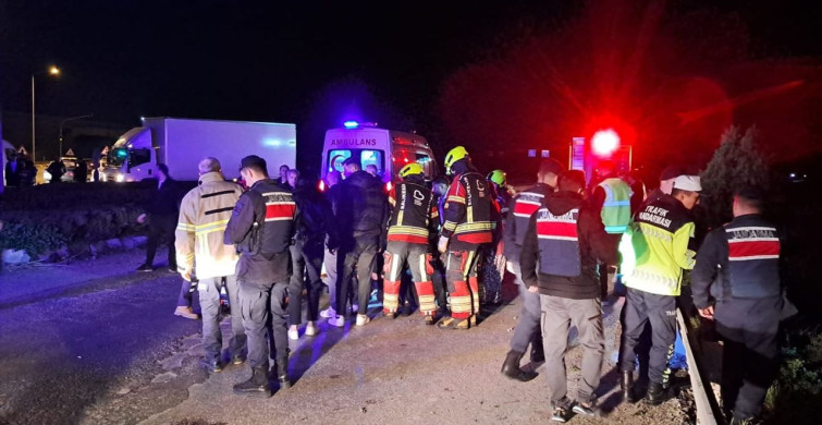 Balıkesir'de Trafik Kazası: 1 Ölü, 6 Yaralı