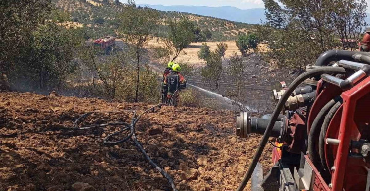 Balıkesir'deki anız yangını kontrol altına alındı