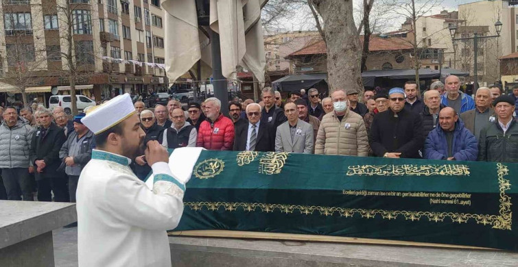 Balıkesir'in Duayen Gazetecisi Mustafa Koçal'a Veda