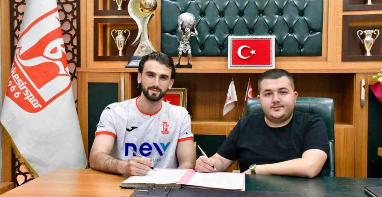 Balıkesirspor, Hüseyin Ayan ile 1 yıllık sözleşme imzaladı