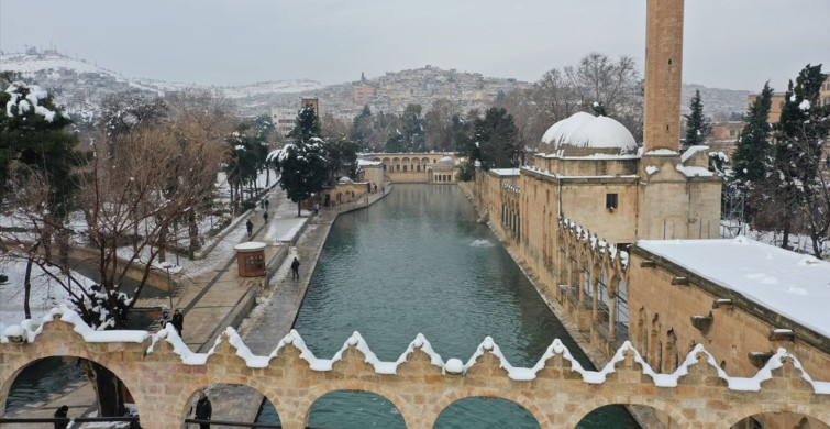 Balıklıgöl Beyaza Büründü: Tarihi Yapılar Dronla Görüntülendi