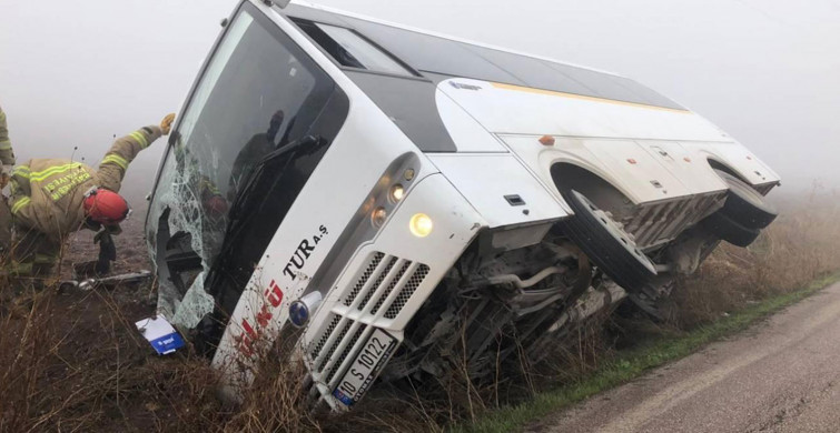 Bandırma'da Trajik Olay! Okul Servsi İle Minibüs Çarpıştı!