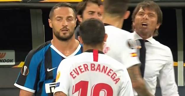 Banega'dan Conte'ye: 'Peruk mu O!?'