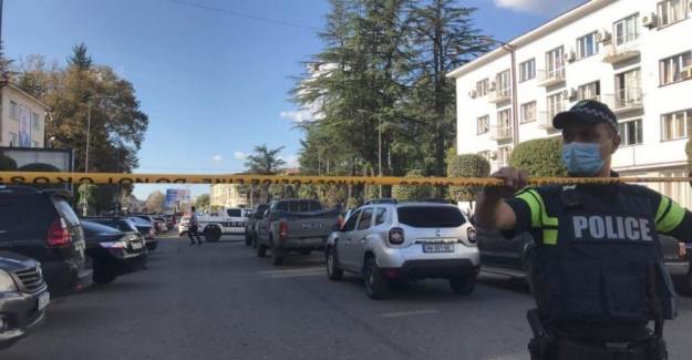 Gürcistan'da Banka Soygunu Düzenlendi!
