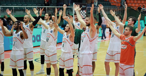 Banvit Evinde Çok Farklı! 