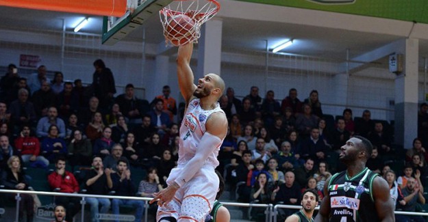 Banvit Evinde Rahat Kazandı!