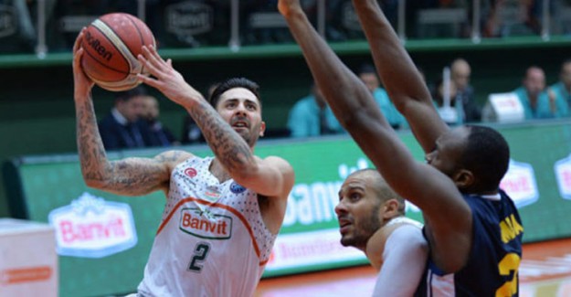 Banvit - UCAM Murcia: 86-71