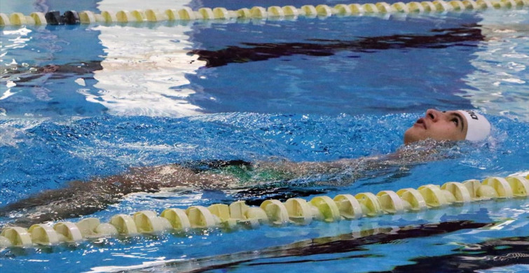 Baran Doruk Şimşek: Engelleri Aşarak Türkiye'yi Gururlandıran Yüzücü
