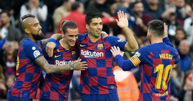 Barcelona Kendi Evinde Liderliğini Korudu