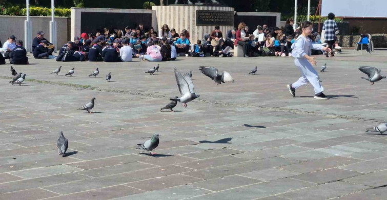 Bartın'da Sessiz Kitap Okuma Etkinliği