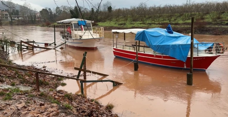 Bartın'da Taşkın: Sağanak Yağmur ve Eriyen Kar Etkili Oldu
