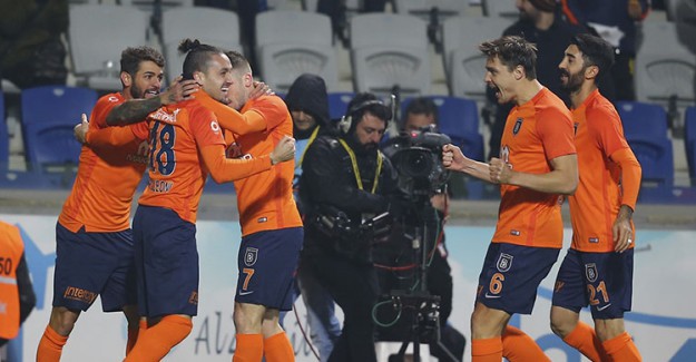 Başakşehir 5 Golle Emaneti Geri Aldı!