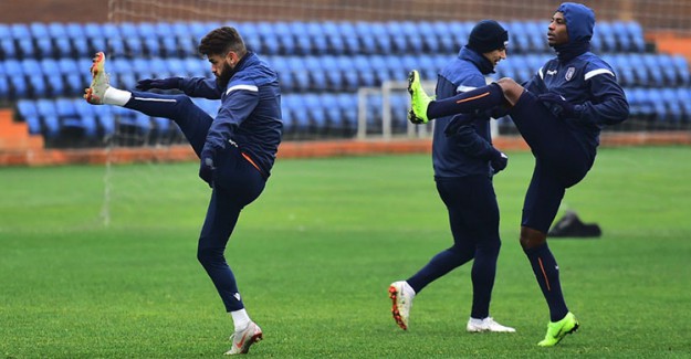Başakşehir, Alanyaspor Mesaisini Sürdürdü!