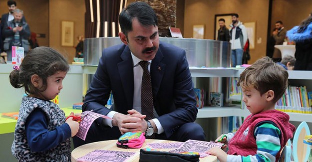 Başakşehir Miller Kıraathanesi, Çevre ve Şehircilik Bakanı Murat Kurum'un Katıldığı Törenle Açıldı