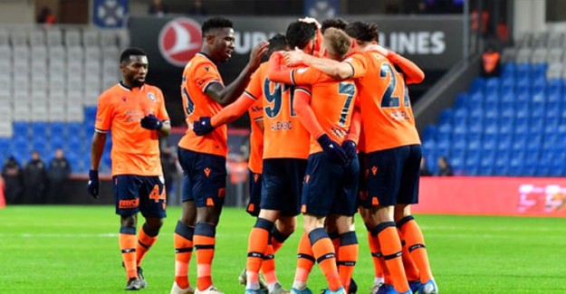 Başakşehir Yeni Malatyaspor! İlk 11'ler Açıklandı!