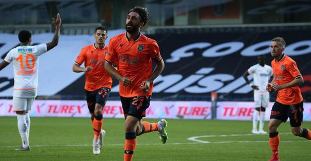 Başakşehir Zirve Takibini Sürdürdü