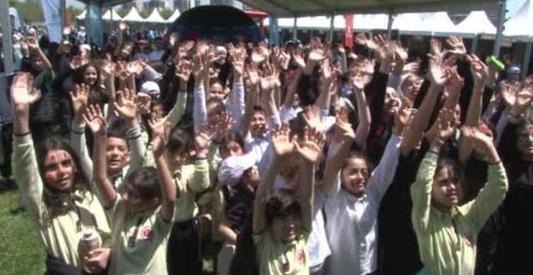 Başakşehir'de Bilim Şenliği Coşkusu