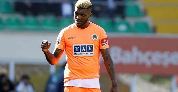 Başakşehir'den Junior Fernandes Bombası