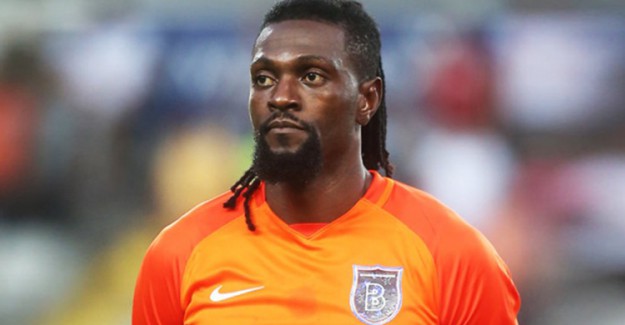 Başakşehirli Emmanuel Adebayor  Milli Takımdan Emekli Oluyor