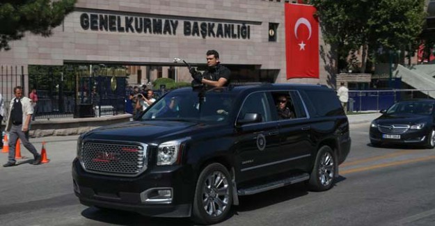 Başbakan'ın Konvoyunda Dikkat Çeken Ayrıntı