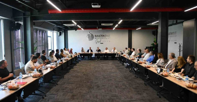 Başiskele'de Esnaflarla İstişare Toplantısı