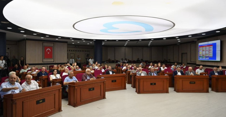 Başkan Akın’dan birinci kademeye suya yüzde 20 indirim