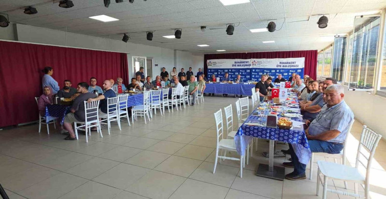 Başkan Arslan, Buharkent’te oda üyeleri ile bir araya geldi