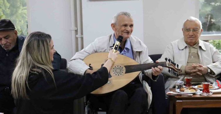 Başkan Çetinkaya'dan Yaşlılara Vefa Ziyareti