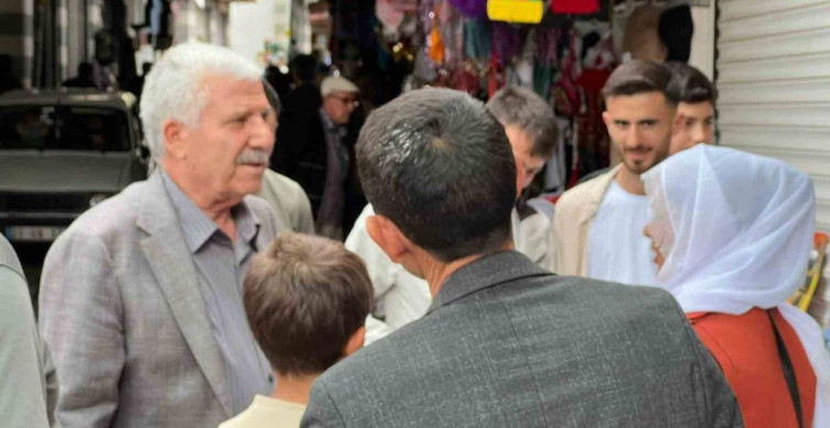 Başkan Karamehmetoğlu'ndan Esnaf ve Vatandaş Ziyareti