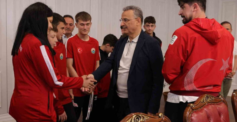 Başkan Kurnaz: Avrupa üçüncüsü olan sporcumuz bizleri gururlandırdı