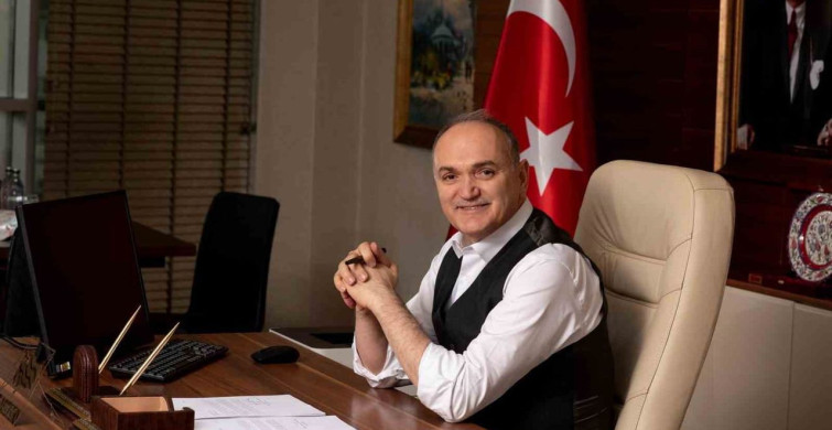 Başkan Özlü, tatilde sporu ve kitap dostluğunu unutmayın