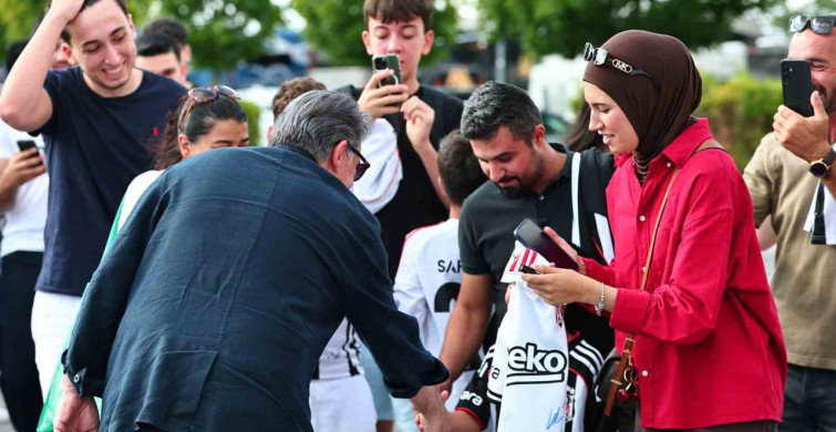 Başkan Serdal Adalı, Slovakya kampında takımla bir araya geldi