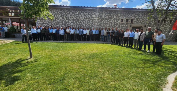 Başkan Tatık, muhtarlarla ilçede yapılacak hizmetleri değerlendirdi