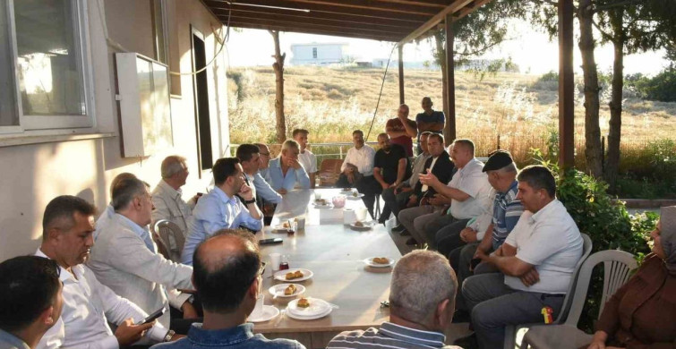 Başkan Yapar'dan Mahalle Muhtarlarıyla Toplantı