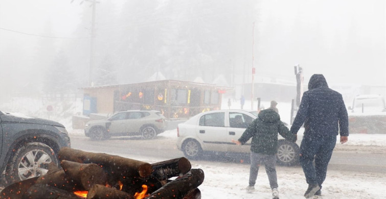 Batı Karadeniz ve Marmara Bölgesinde Kar Yağışı Etkili Oldu