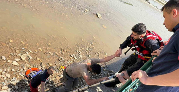 Batman çayı’nda akıntıya kapılan vatandaşı afad ekipleri kurtardı