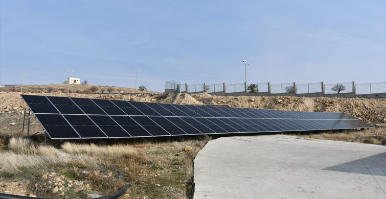 Batman Üniversitesinde Güneş Enerjisiyle Su Kuyuları Besleniyor