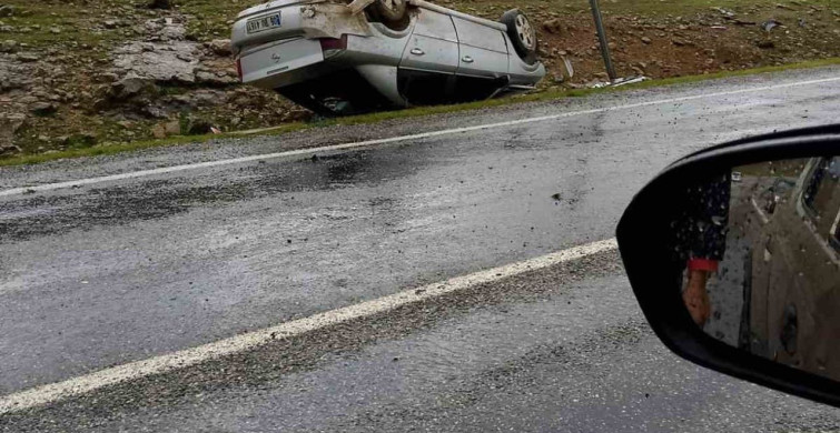 Batman'da Kontrolden Çıkan Araç Takla Attı