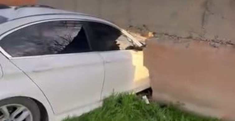 Batman'da Otomobil Duvara Çarpınca Bir Kişi Yaralandı